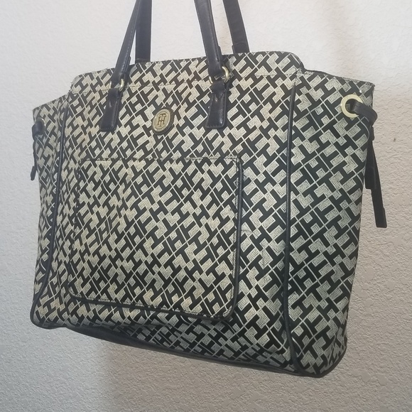 Tommy Hillfiger Tote/Handbag/Purse/Gray & Black - Picture 4 of 8